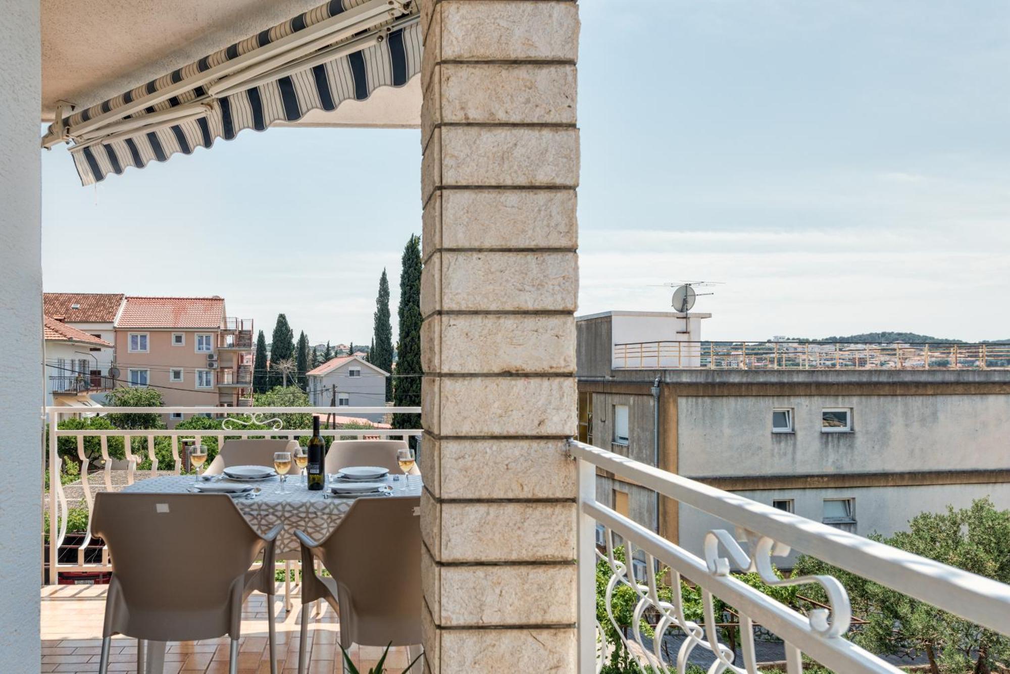 Villa Daniela Trogir Luaran gambar